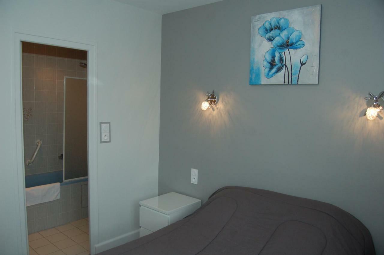 Le Relais Des Primeurs Logis Hotel Taulé Kültér fotó