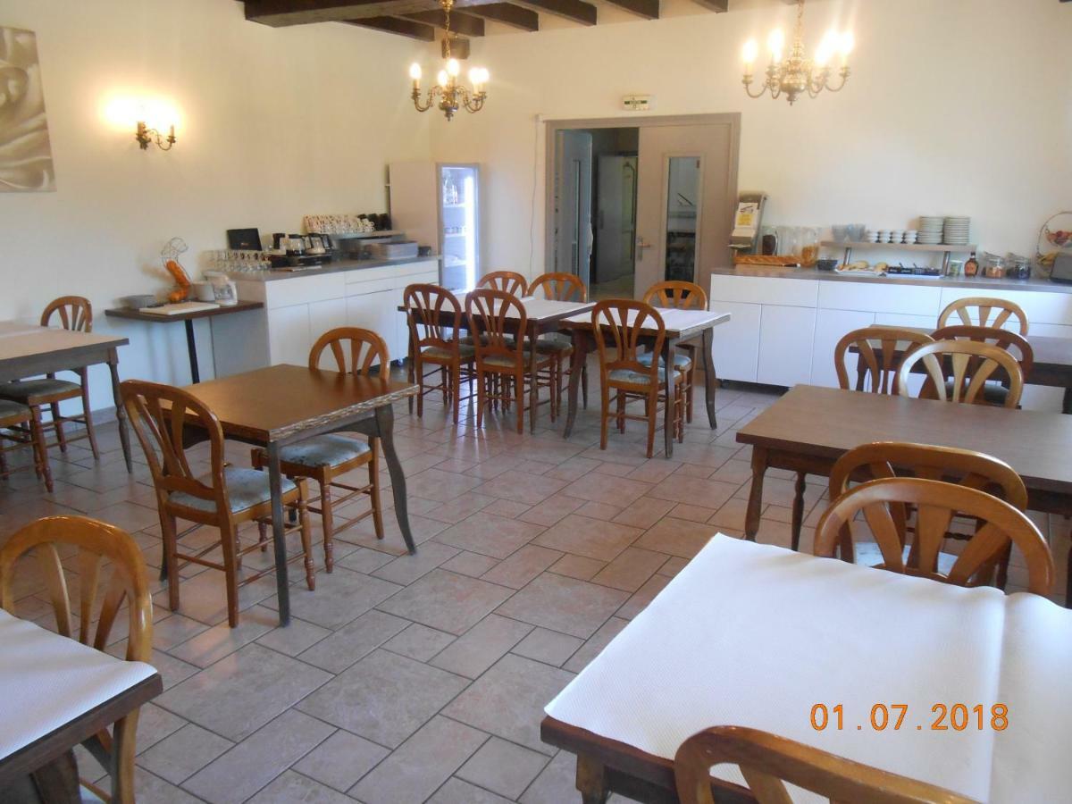 Le Relais Des Primeurs Logis Hotel Taulé Kültér fotó