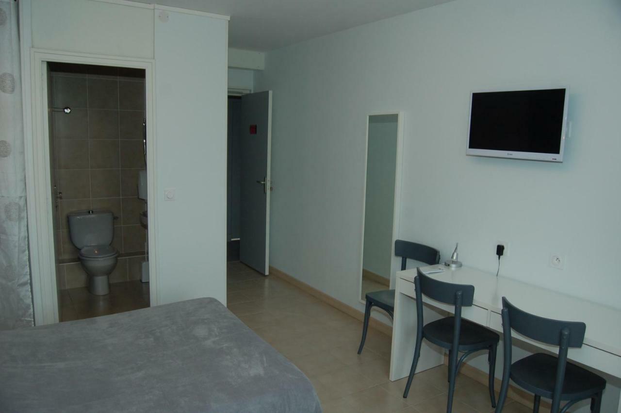 Le Relais Des Primeurs Logis Hotel Taulé Kültér fotó