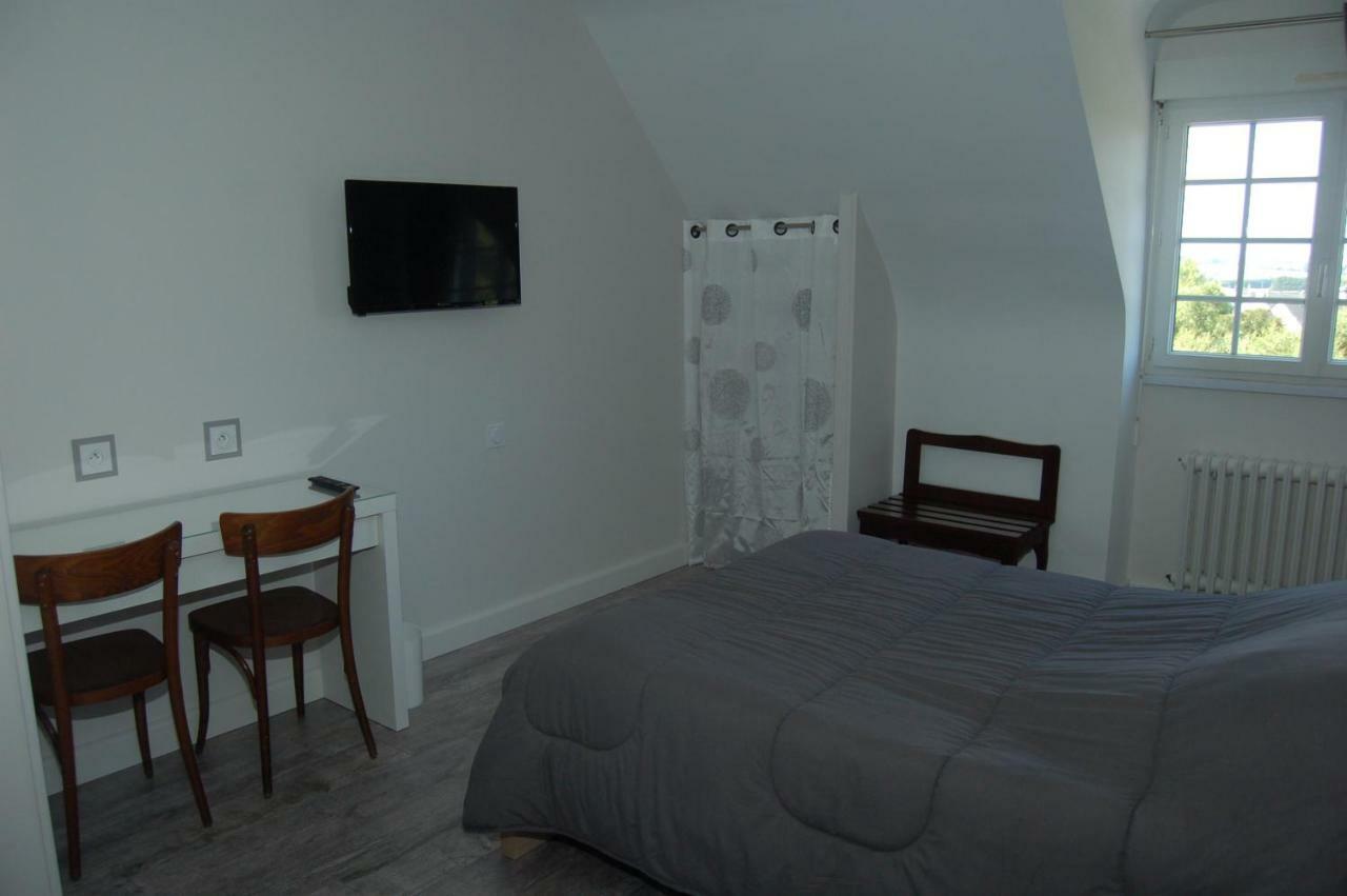 Le Relais Des Primeurs Logis Hotel Taulé Kültér fotó